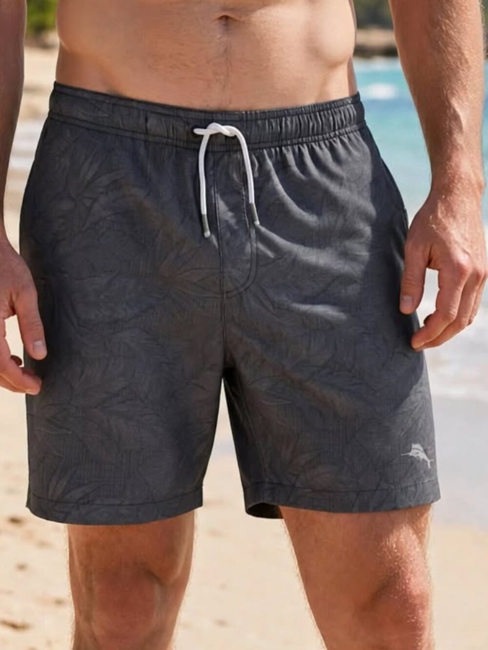 Tommy Bahama Naples Layered Leaves 6" Swim Trunks Shorts Size M $90